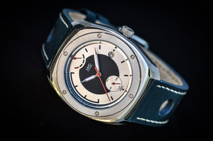 STREAMLINER, BLUE & STEEL DIAL