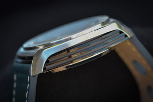 STREAMLINER, BLUE & STEEL DIAL